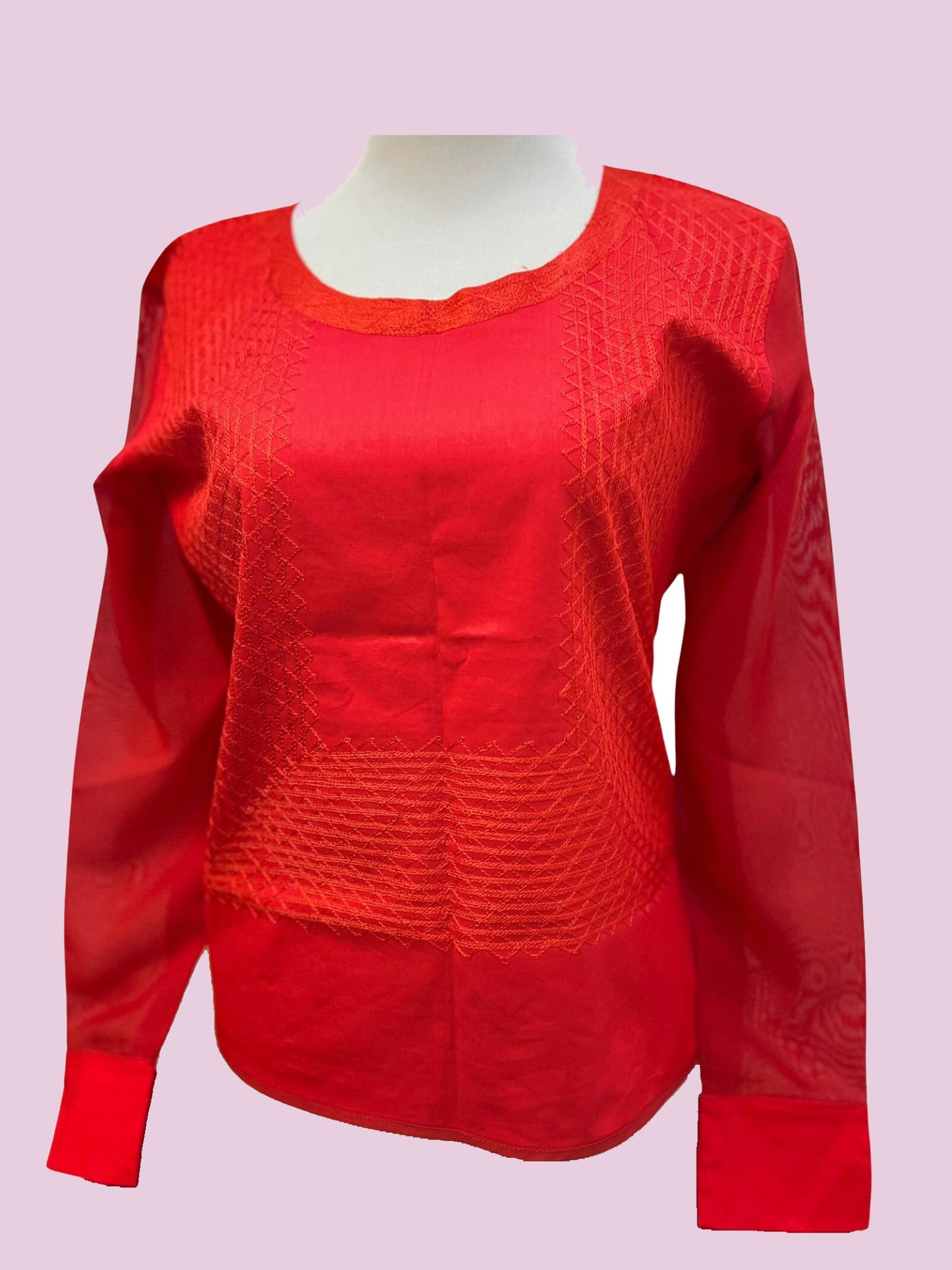 Blusa artesanal de cadenilla fina con manga larga rojo