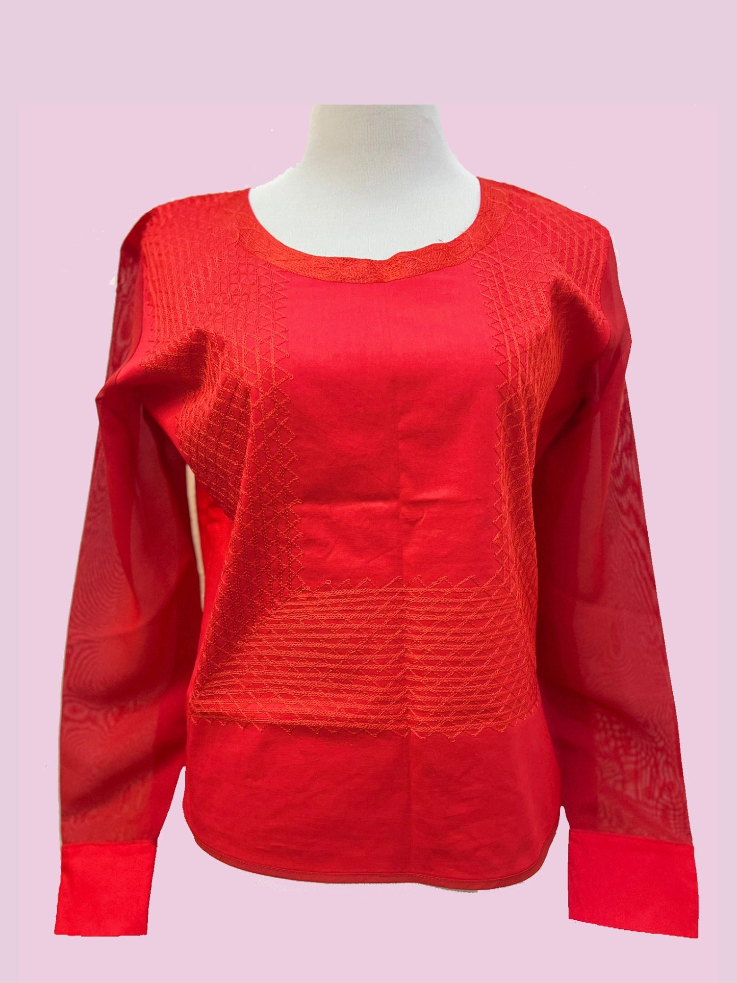 Blusa artesanal de cadenilla fina con manga larga rojo