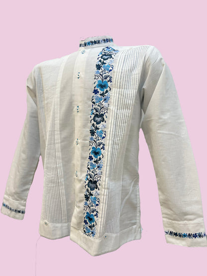 Guayabera diseño de colibrí